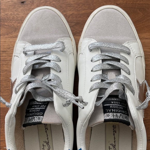 Vintage Havana White Sneakers with Silver Star and Blue Heel size 10 - Picture 10 of 12